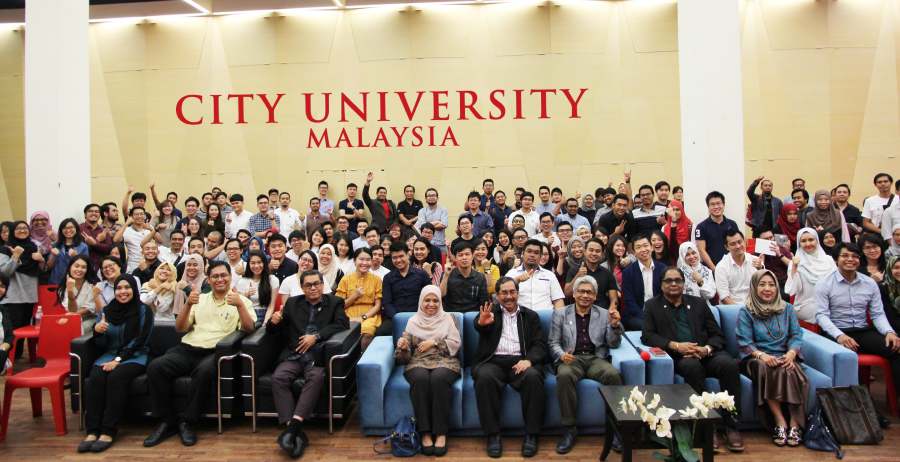فرصتك للدراسة في جامعة سيتي في ماليزيا وضمان مستقبل ناجح!